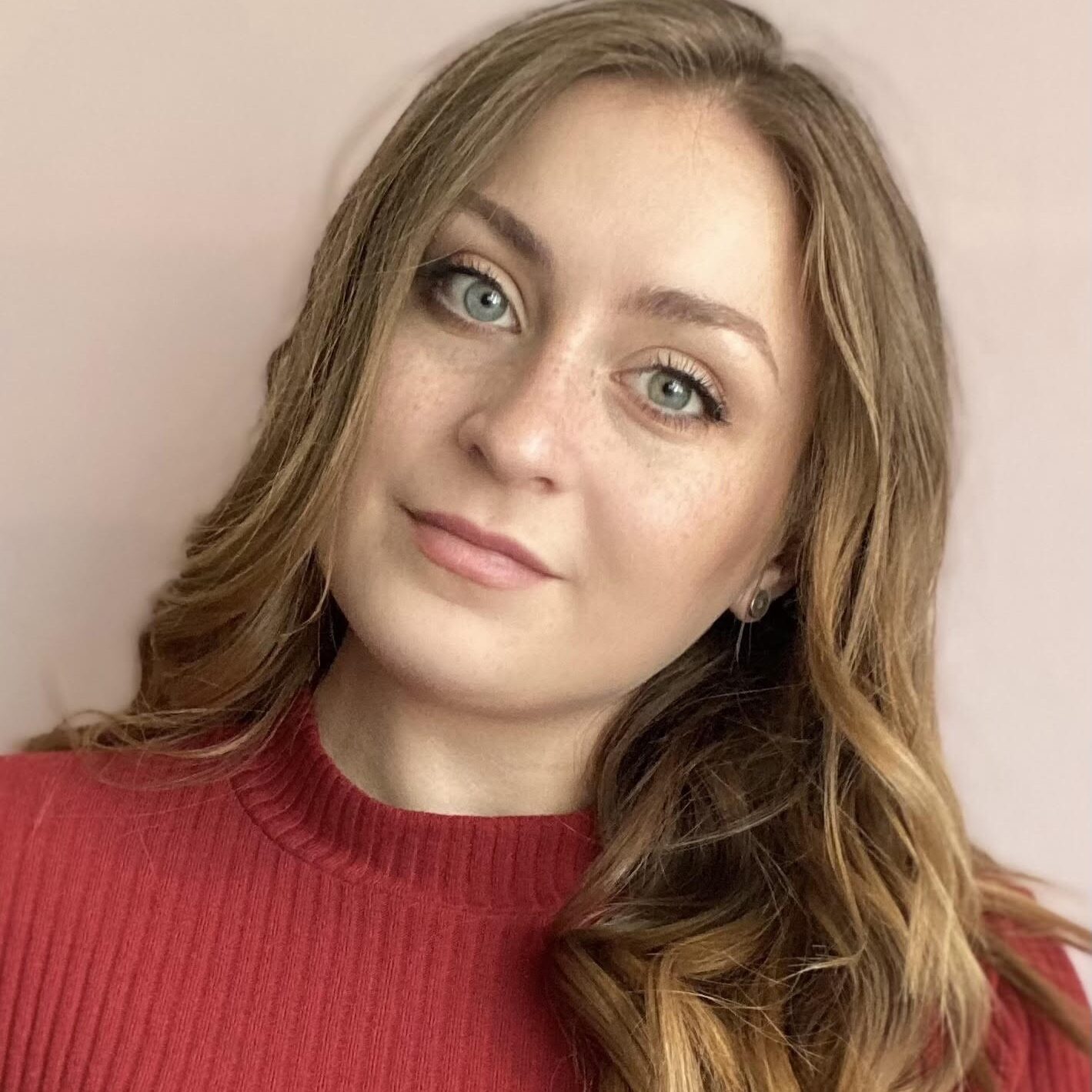 Hayley Headshot